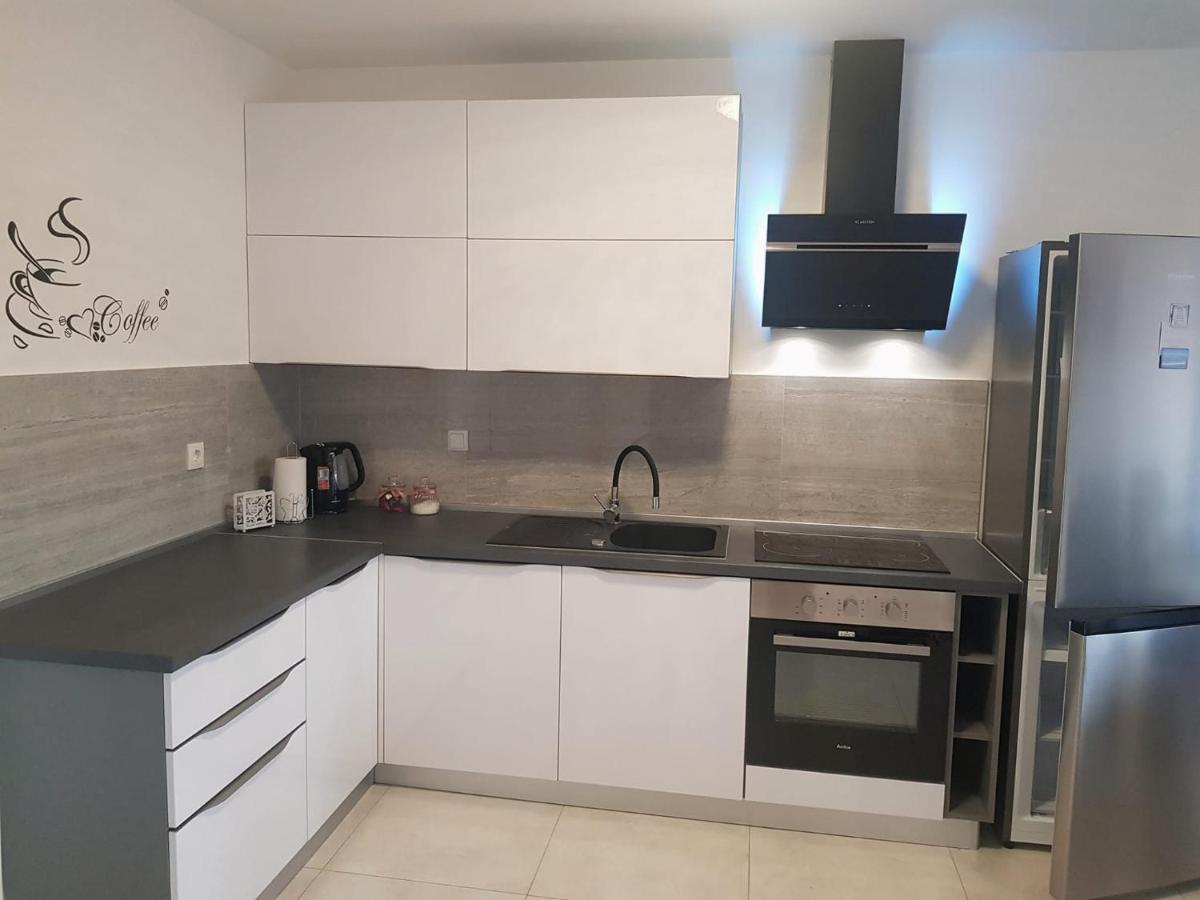 וולה לוקה Apartman Tessa מראה חיצוני תמונה