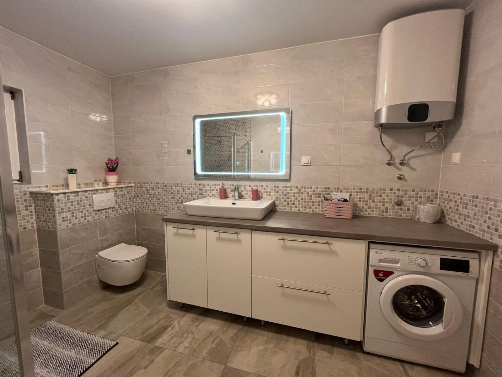 וולה לוקה Apartman Tessa מראה חיצוני תמונה