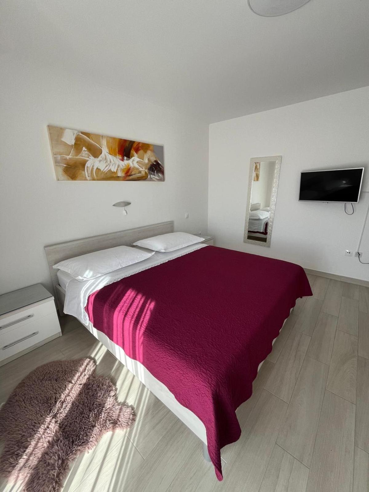 וולה לוקה Apartman Tessa מראה חיצוני תמונה