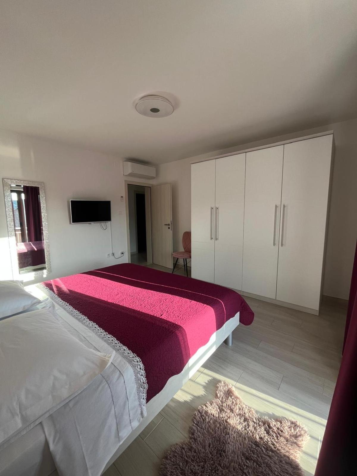 וולה לוקה Apartman Tessa מראה חיצוני תמונה
